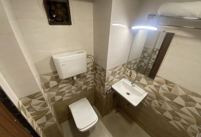 اتاق لوکس, Jodiya  Near Cst