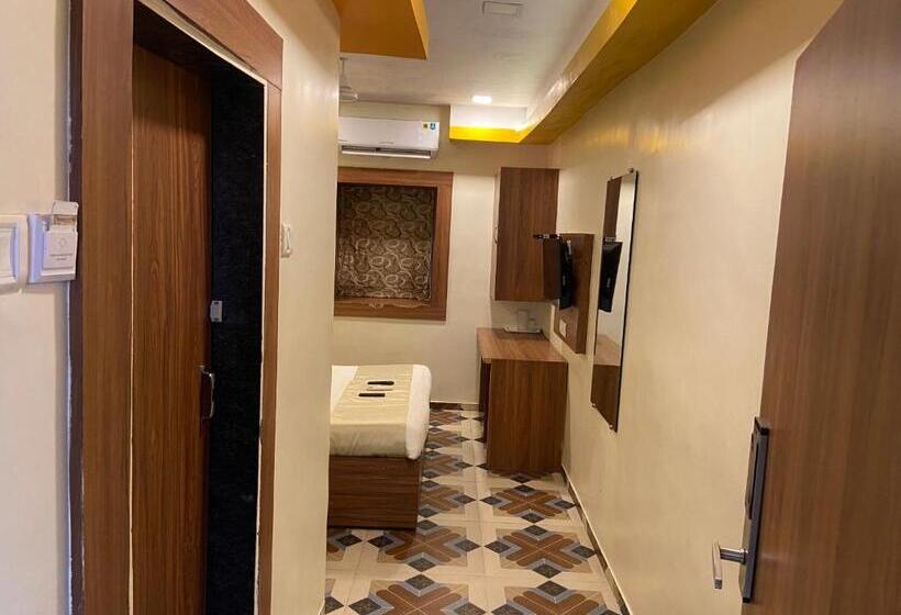 اتاق لوکس, Jodiya  Near Cst