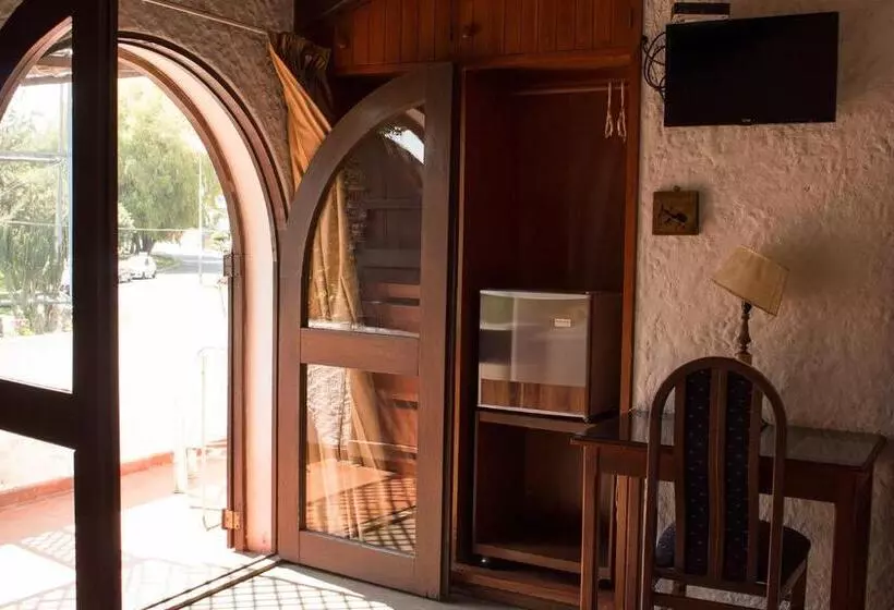 اتاق سوپریور, La Casa De Tin Tin