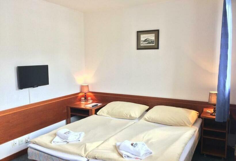 Standardrum, Lomnice