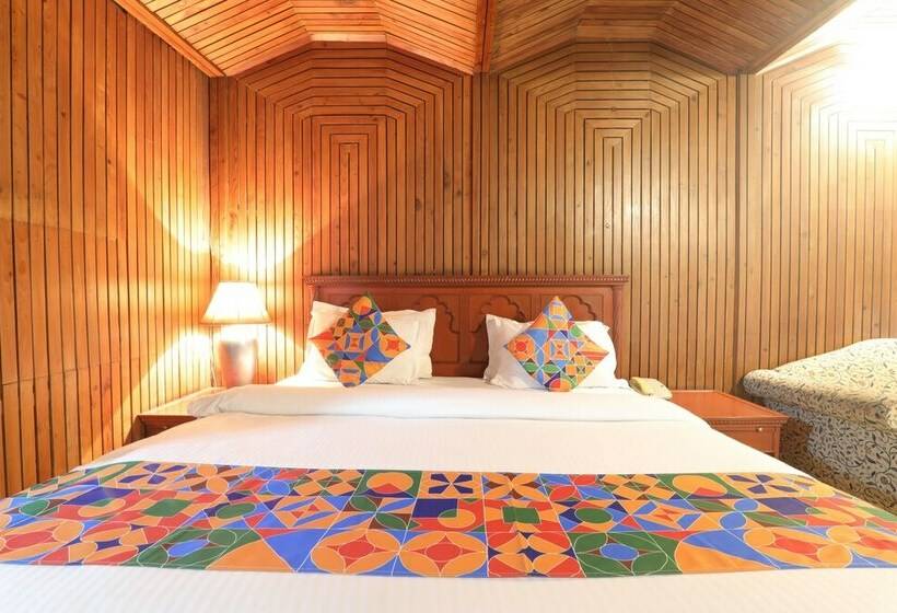 수피리어 룸, Mohan