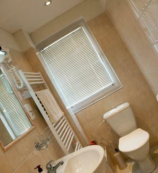 스위트, Pension Villa Maria