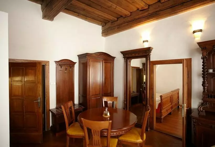 آپارتمان 1 خوابه, Residence Muzeum Vltavinu