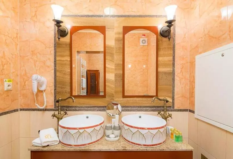 スーペリアールーム, Rubezahl Marienbad Luxury Historical Castle Hotel & Golf Castle Hotel Collection