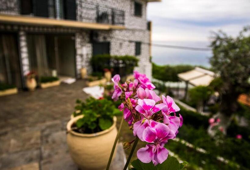 标准间侧面带海景, Villa Nisteri