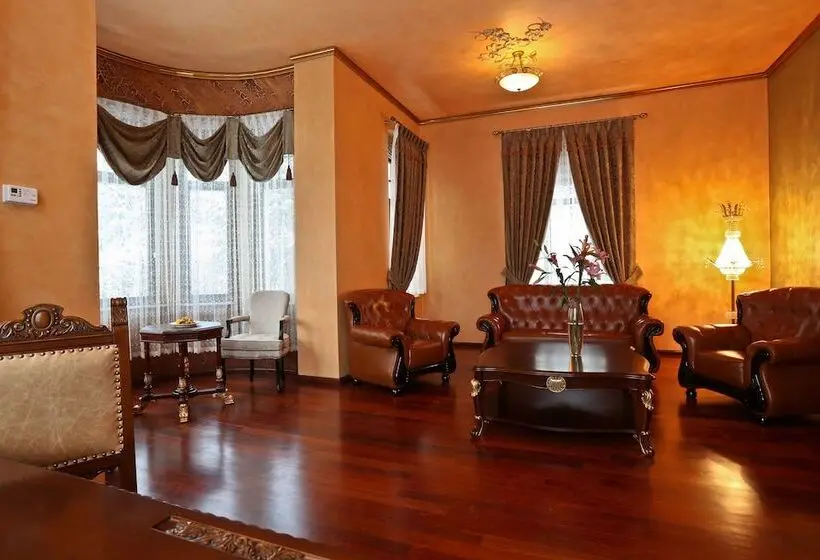 سوئیت رویال, Rubezahl Marienbad Luxury Historical Castle Hotel & Golf Castle Hotel Collection