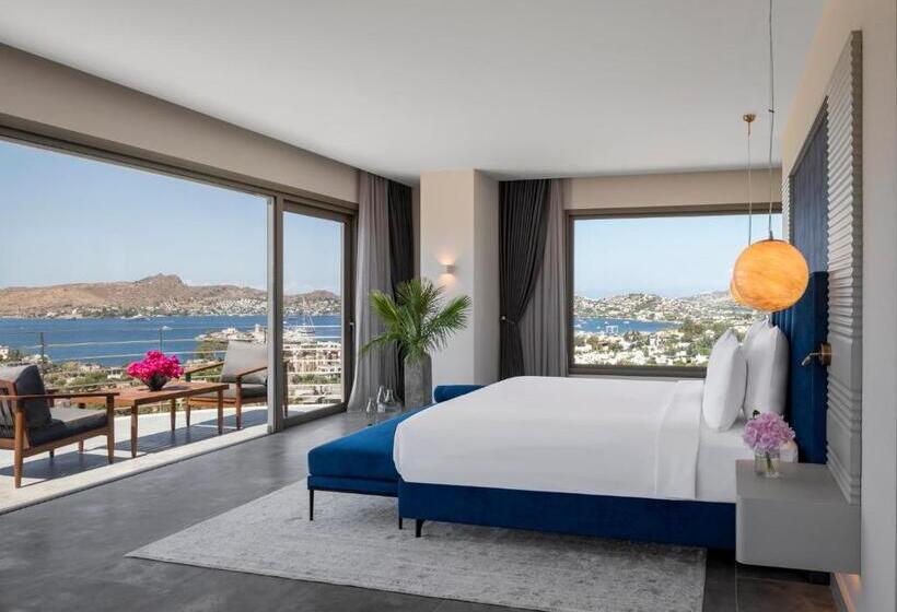 발코니가 있는 스위트, Ailla Yalıkavak