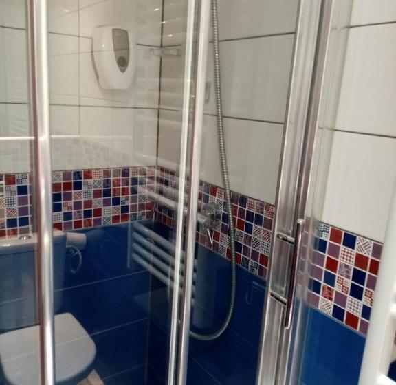 Номер Стандарт, Brit Hotel St Quentin/nord