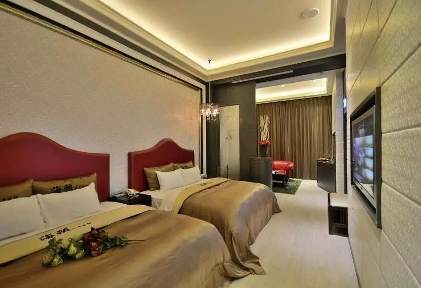 اتاق کلاس بیزنس, Hea Duenn Motel