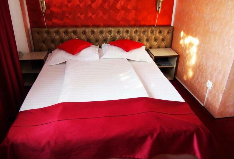 スタンダードルーム, Asia