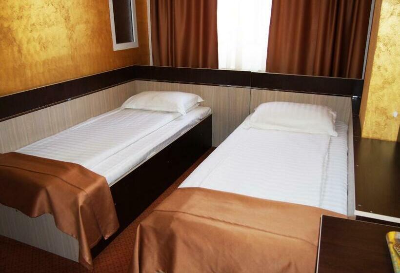 スタンダードルーム, Asia