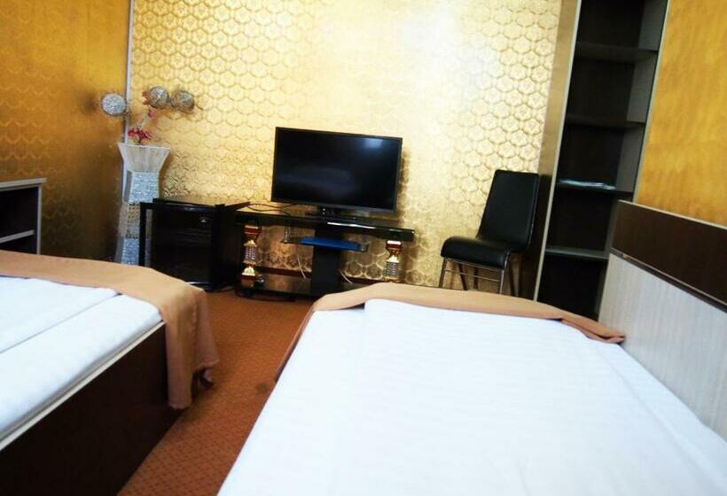 スタンダードルーム, Asia