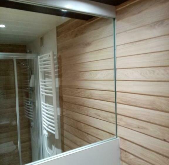 Номер Стандарт, Brit Hotel St Quentin/nord