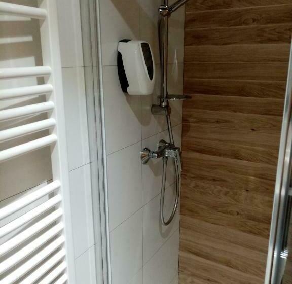 Номер Стандарт, Brit Hotel St Quentin/nord