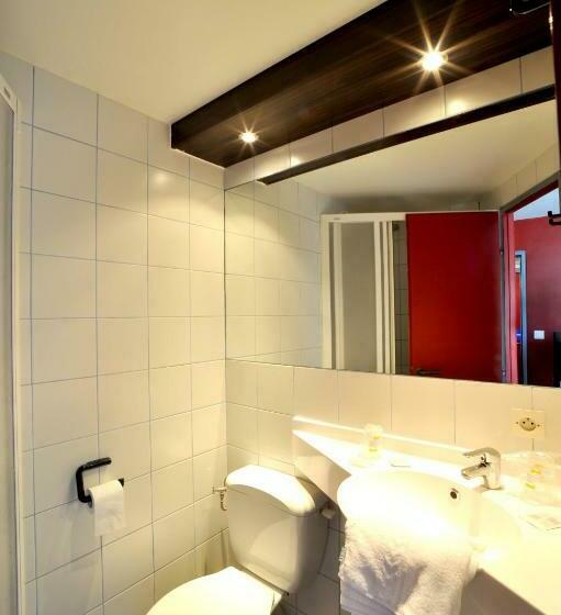 Номер Стандарт, Brit Hotel St Quentin/nord