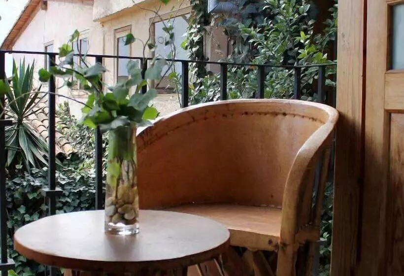 スタンダードルーム, Casa Abierta
