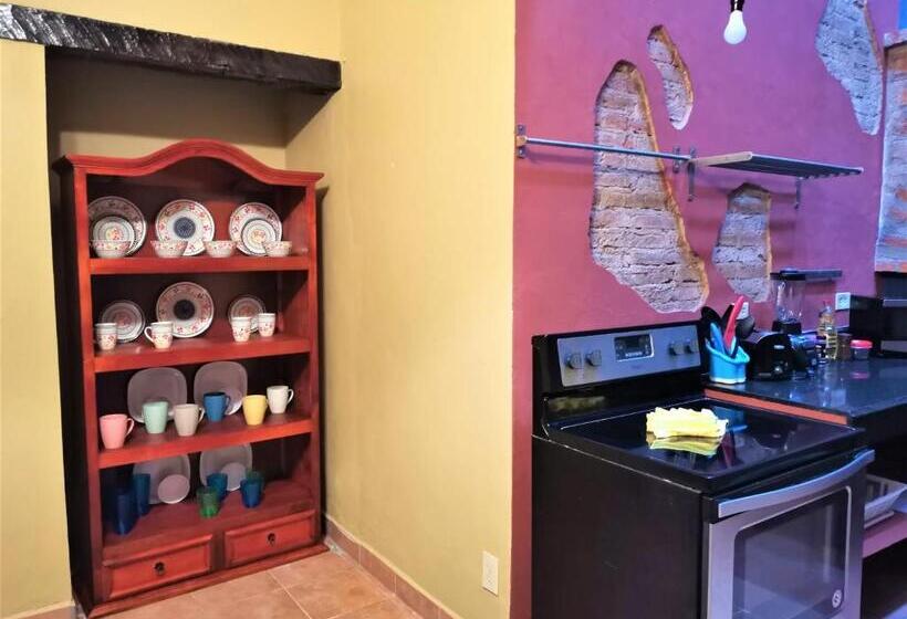 חדר משפחתי דלוקס, Casa De Leyendas