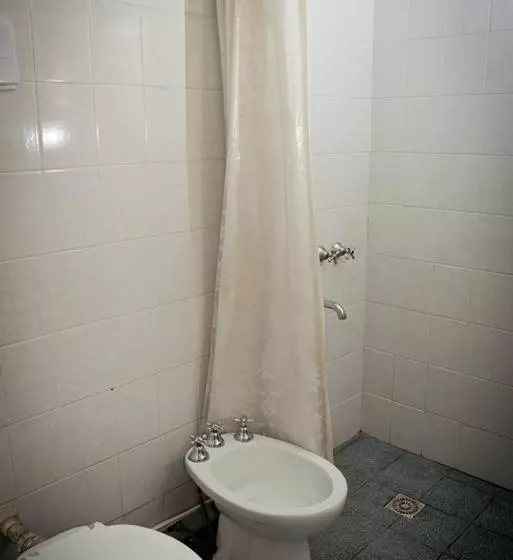 Economy Quadruple Room, Casi Guemes