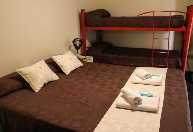 Economy Quadruple Room, Casi Guemes