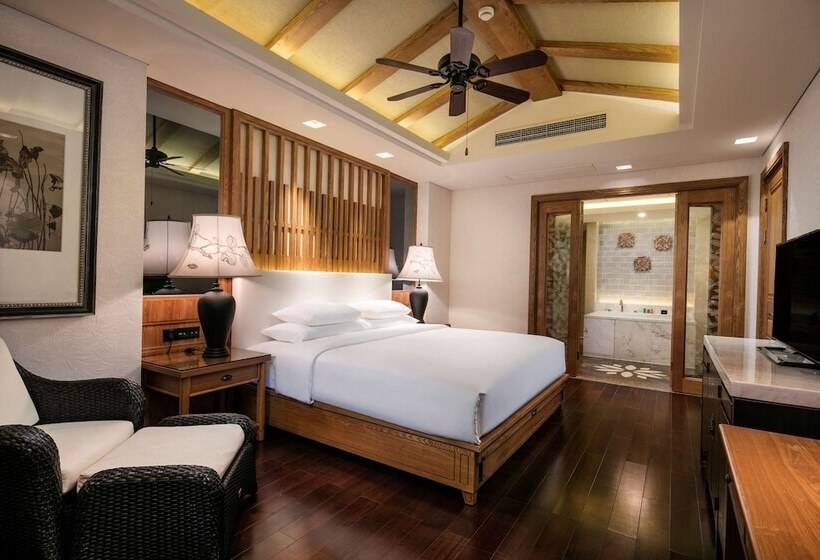 Люкс, Hilton Sanqingshan Resort