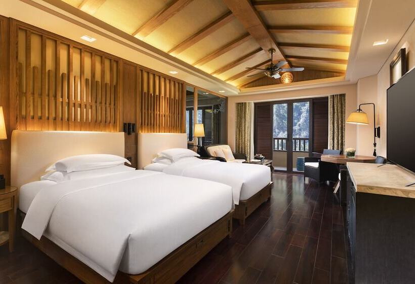 חדר סטנדרט נוף להרים, Hilton Sanqingshan Resort