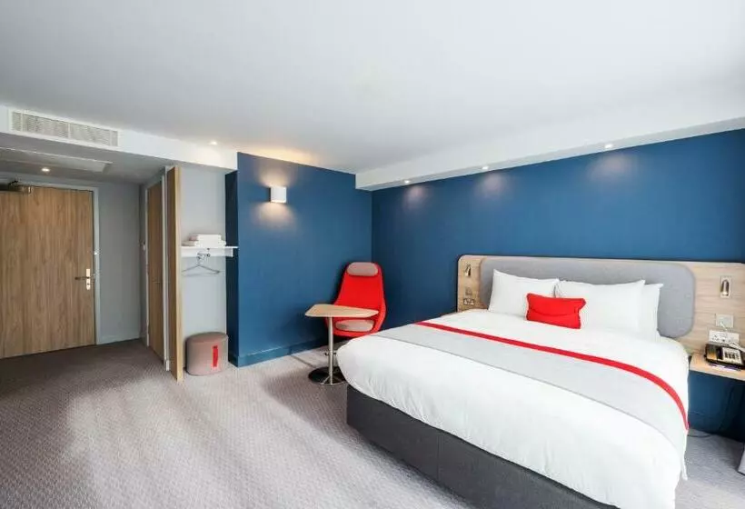 身障者適用スタンダードルーム, Holiday Inn Express   Stockport, An Ihg