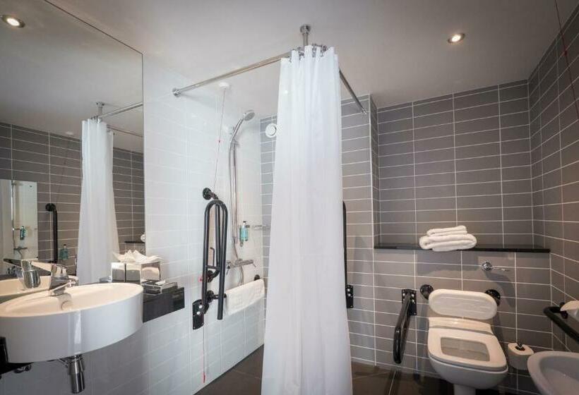 Habitación Estándar Adaptada para Discapacitados, Holiday Inn Express   Stockport, An Ihg