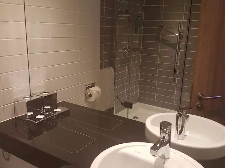 スタンダードルーム, Holiday Inn Express   Stockport, An Ihg