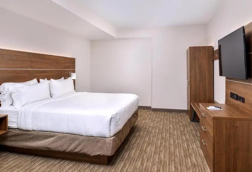 Sviitti King-vuode, Holiday Inn Express & Suites Siloam Springs, An Ihg