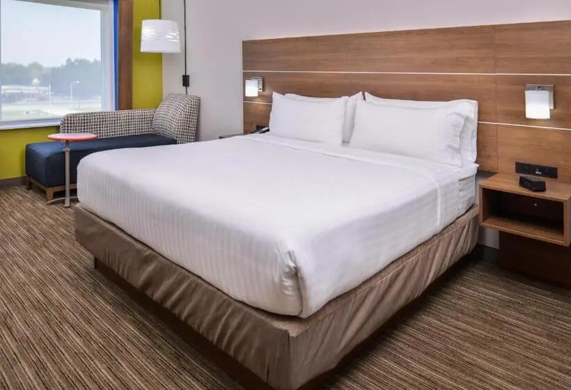 Standard-huone King-vuode, Holiday Inn Express & Suites Siloam Springs, An Ihg