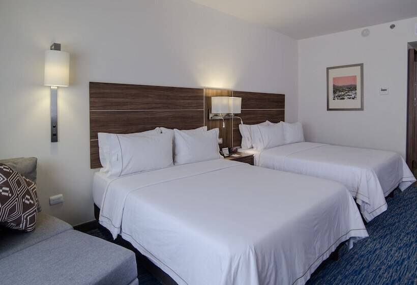 スイート, Holiday Inn Express & Suites   Ciudad Obregon, An Ihg