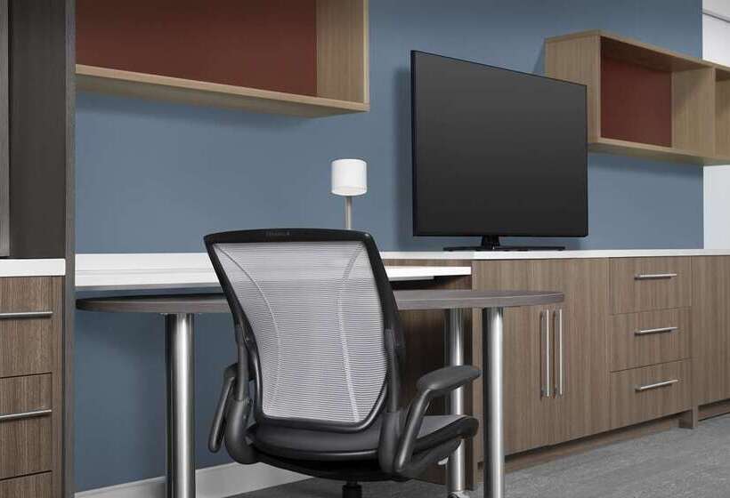 스탠다드 스튜디오, Home2 Suites By Hilton Cleveland Independence