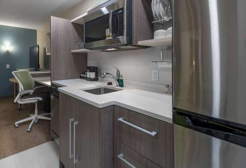Люкс, Home2 Suites By Hilton Cleveland Independence
