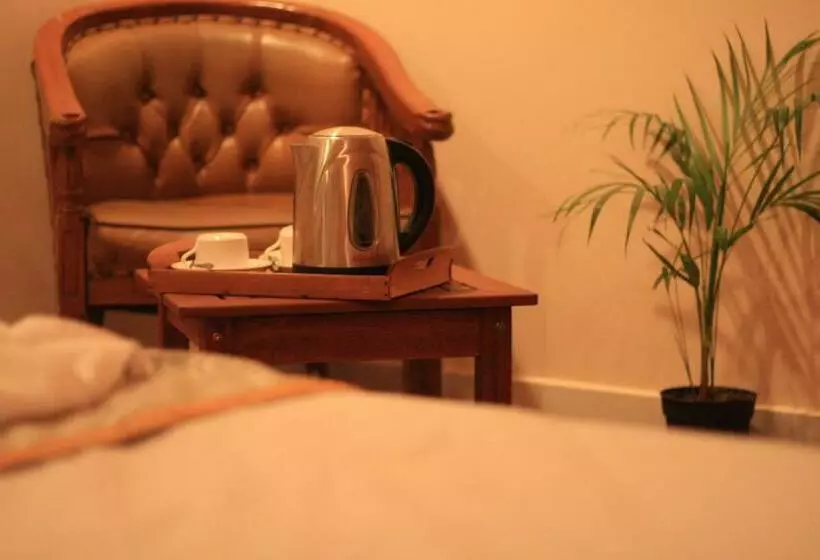 اتاق راحتی, Koimala