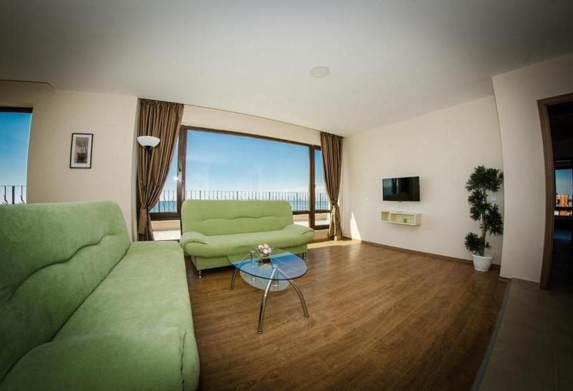 Апартаменты 1 Спальня с Балконом, Premier Fort Beach