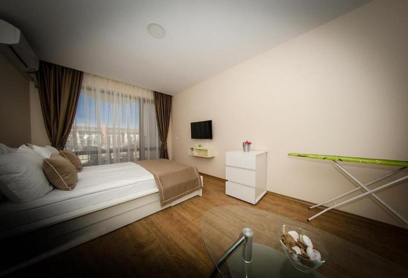 스탠다드 발코니 스튜디오, Premier Fort Beach