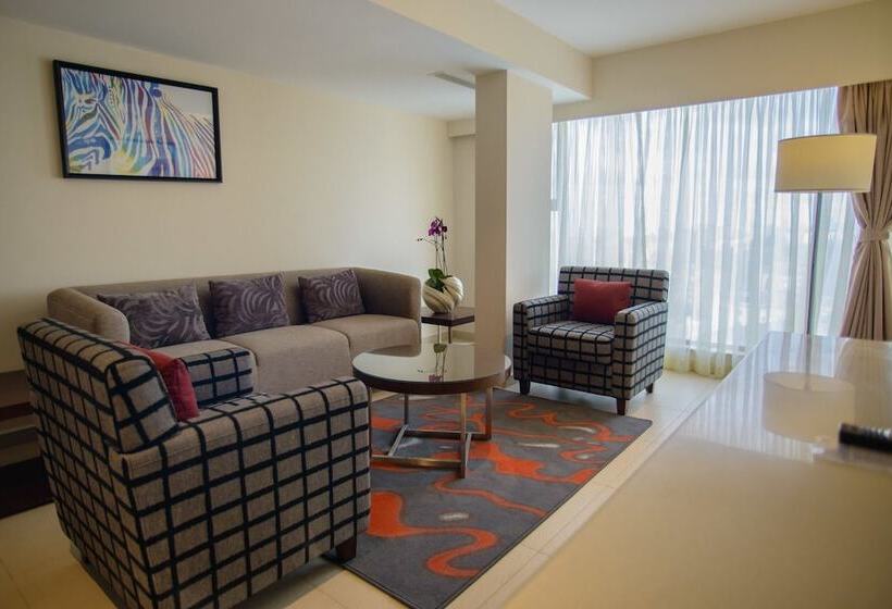 Deluxe-sviitti, The Concord Hotel & Suites