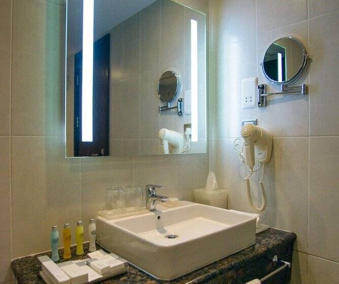 Superior-huone, The Concord Hotel & Suites