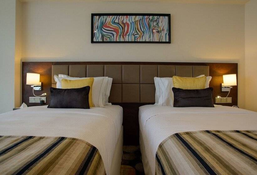 Superior-huone, The Concord Hotel & Suites