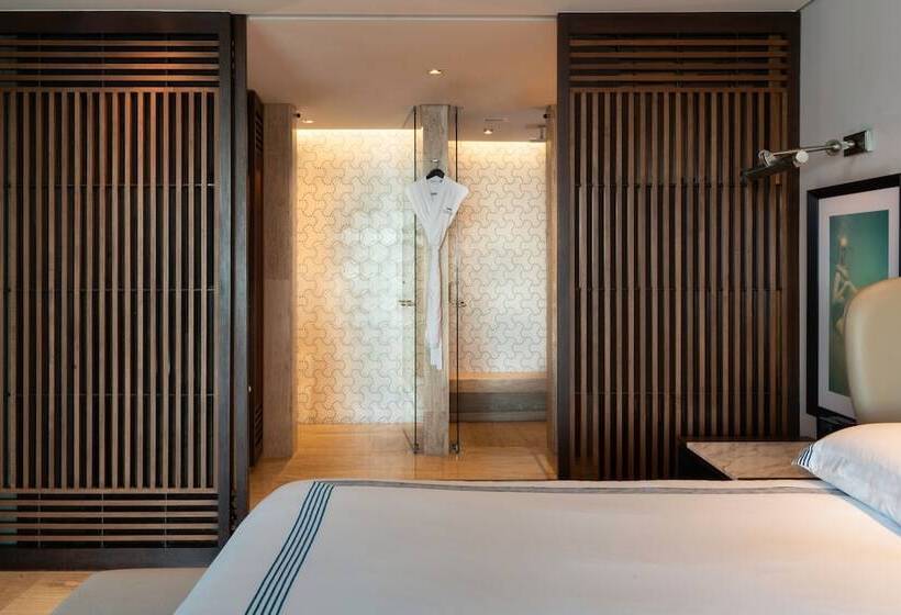 غرفة قياسية سرير مزدوج مطلة على البحر, Thompson Playa Del Carmen Beach House, By Hyatt