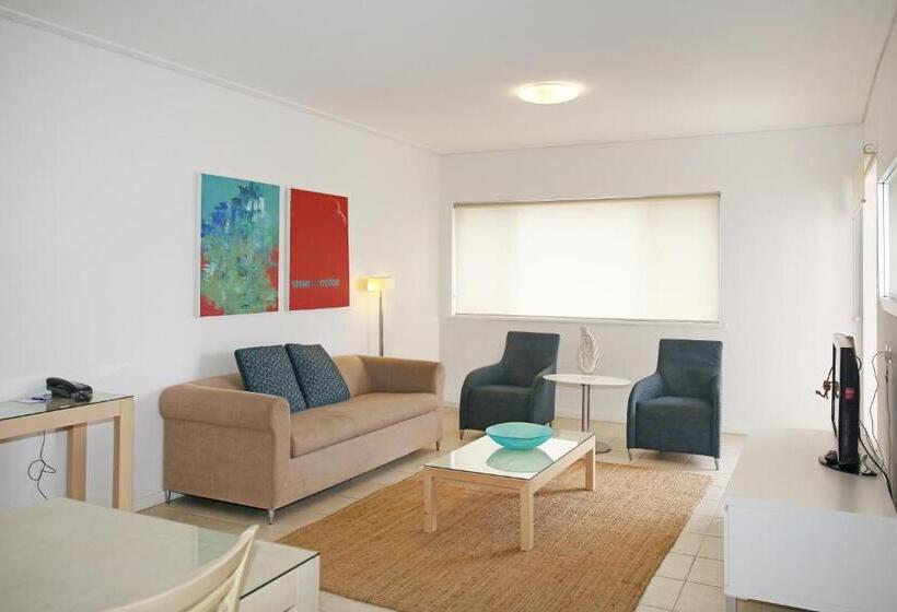 آپارتمان 3 خوابه, Nesuto Geraldton