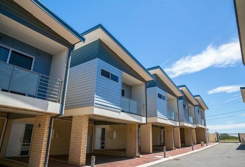 استودیوی استاندارد, Nesuto Geraldton