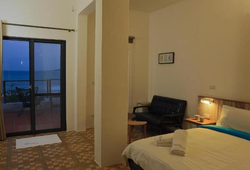 اتاق لوکس با بالکن و چشم‌انداز دریا, 永勝客棧