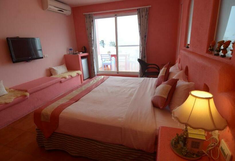 اتاق لوکس, Galilee