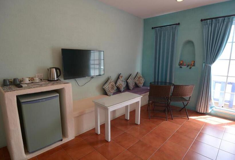 اتاق استاندارد چهار تخته, Galilee