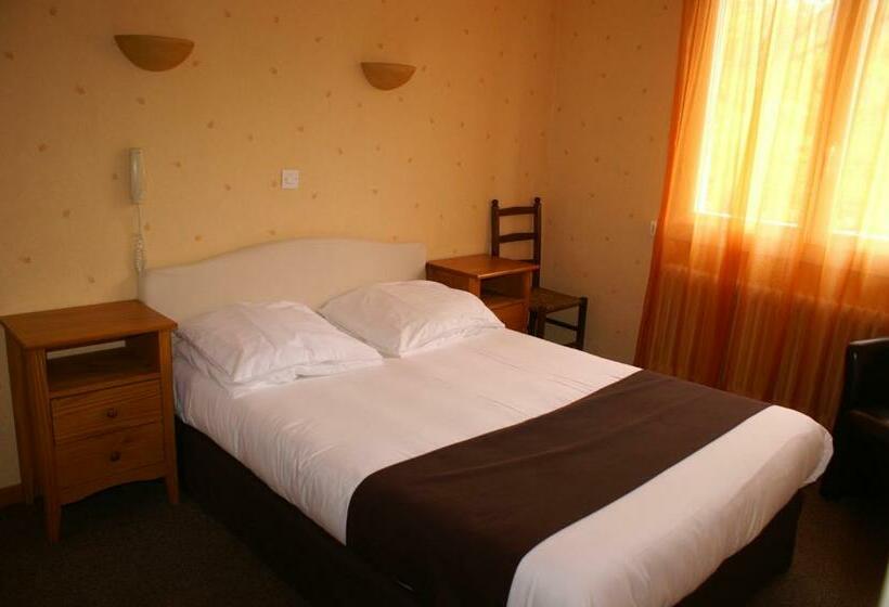 Номер Стандарт, Hôtel Céleste