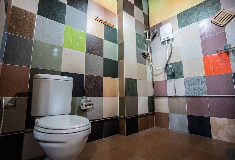 标准间, Lost Paradise Resort