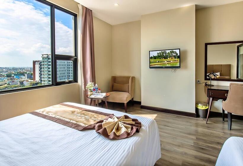 اتاق لوکس با چشم‌انداز دریا, Ocean Haven