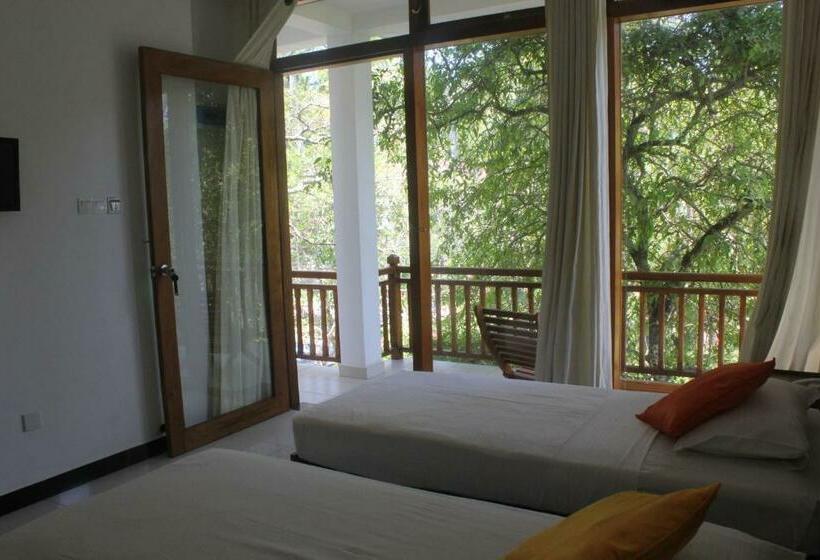 חדר סטנדרט נוף לבריכה, Sanmira Renaissance