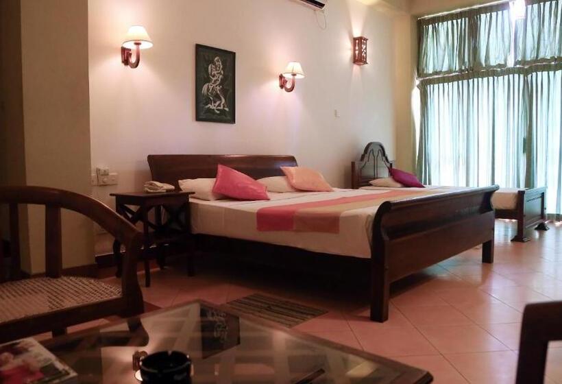 חדר סטנדרט, Sanmira Renaissance